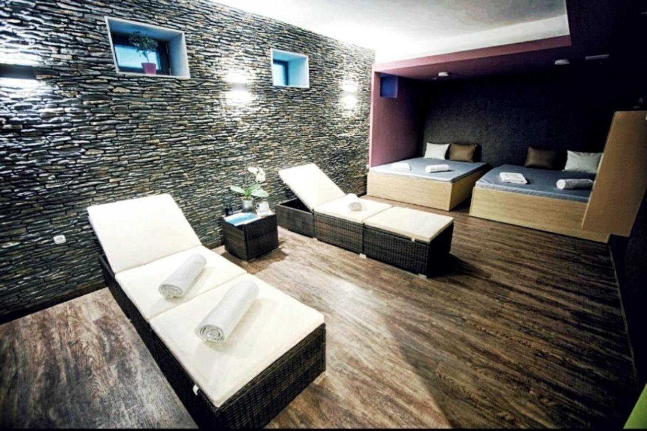 Portofino Apartman Sarvar Exterior foto